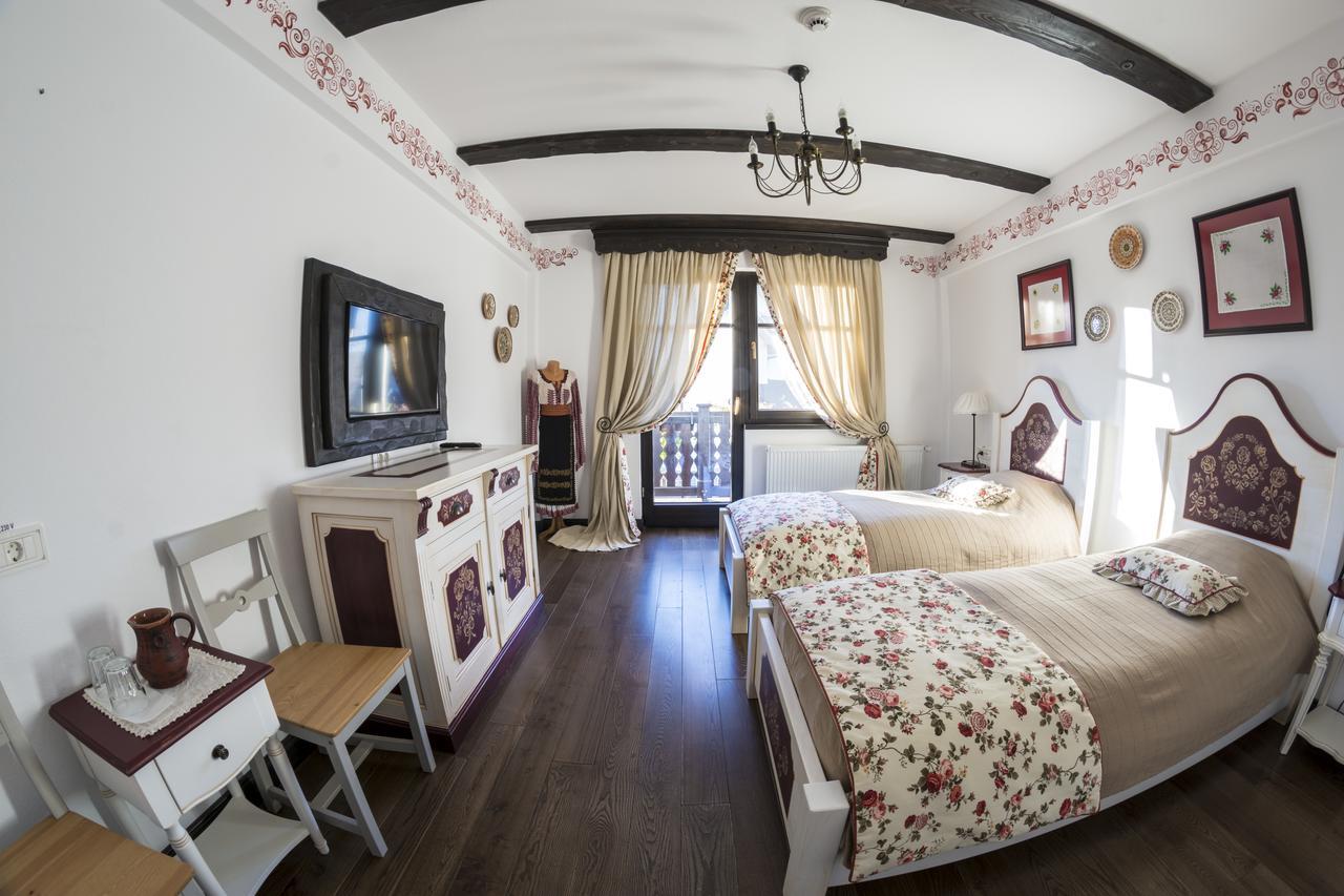 מלון Ponoarele  Conacu' Boierului מראה חיצוני תמונה